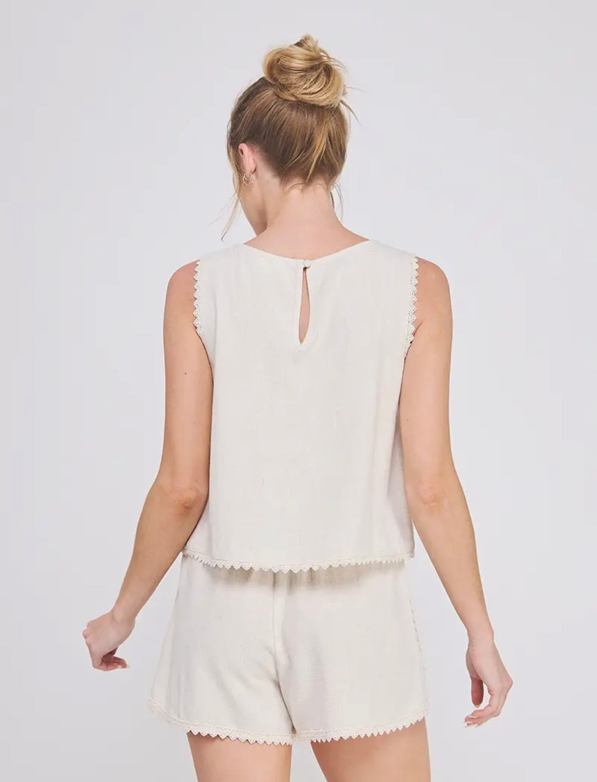Soft Linen Blend Top Crochet
Lace Trim