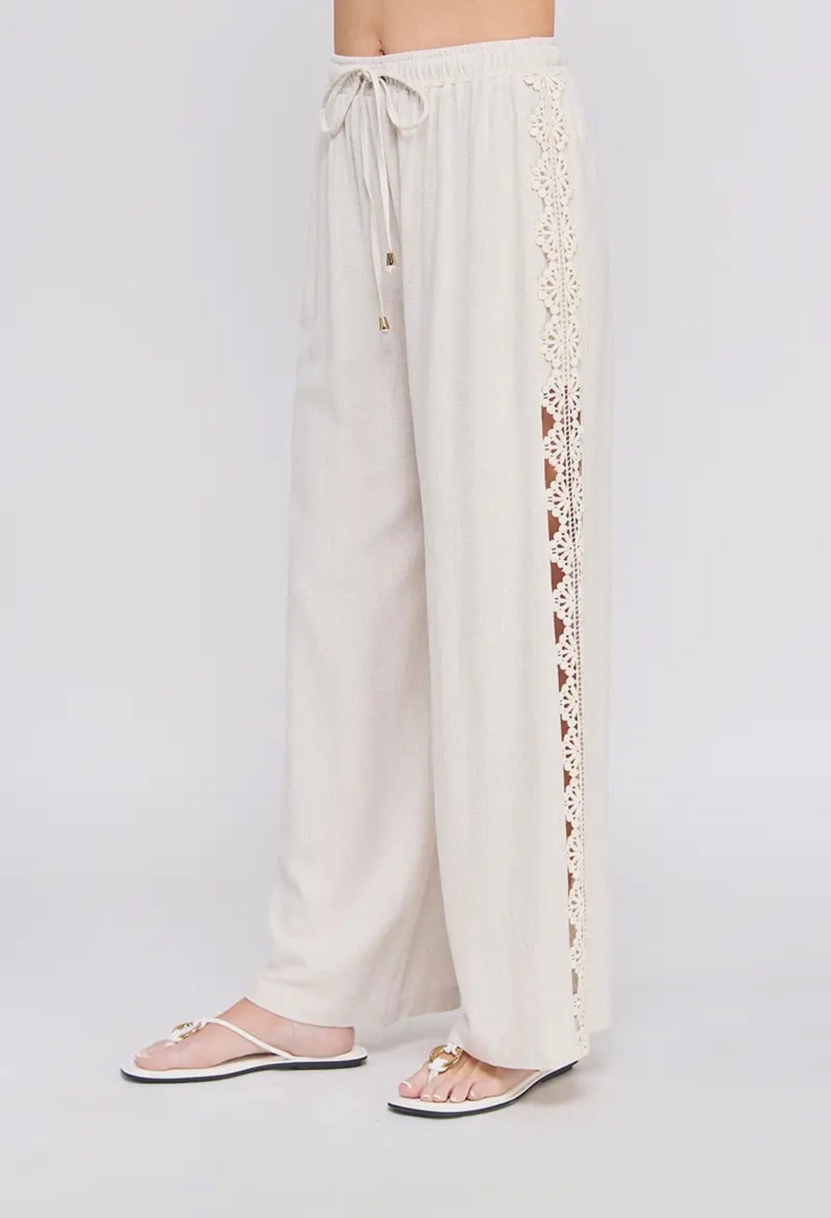 Linen Blend Elastic Tie-Waist Wide
Leg Pant