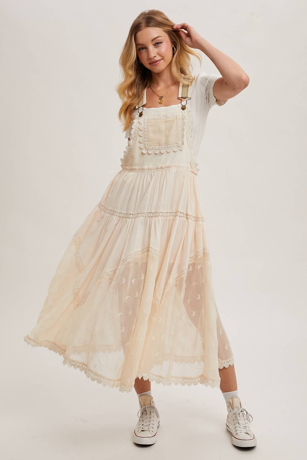 LACE EMBROIDERED TULLE BIB MAXI DRESS WITH LINING: ECRU