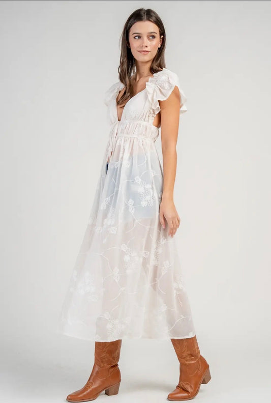 Embroidered Chiffon
Ruffle Sweetheart Neck Duster
