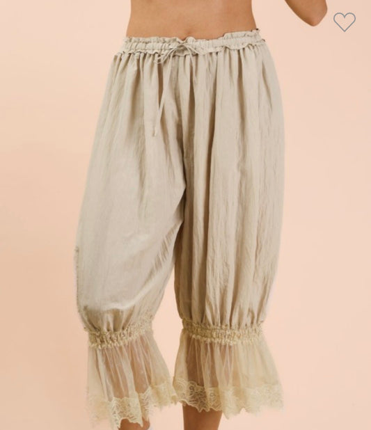 Lace Bloomer Pants
