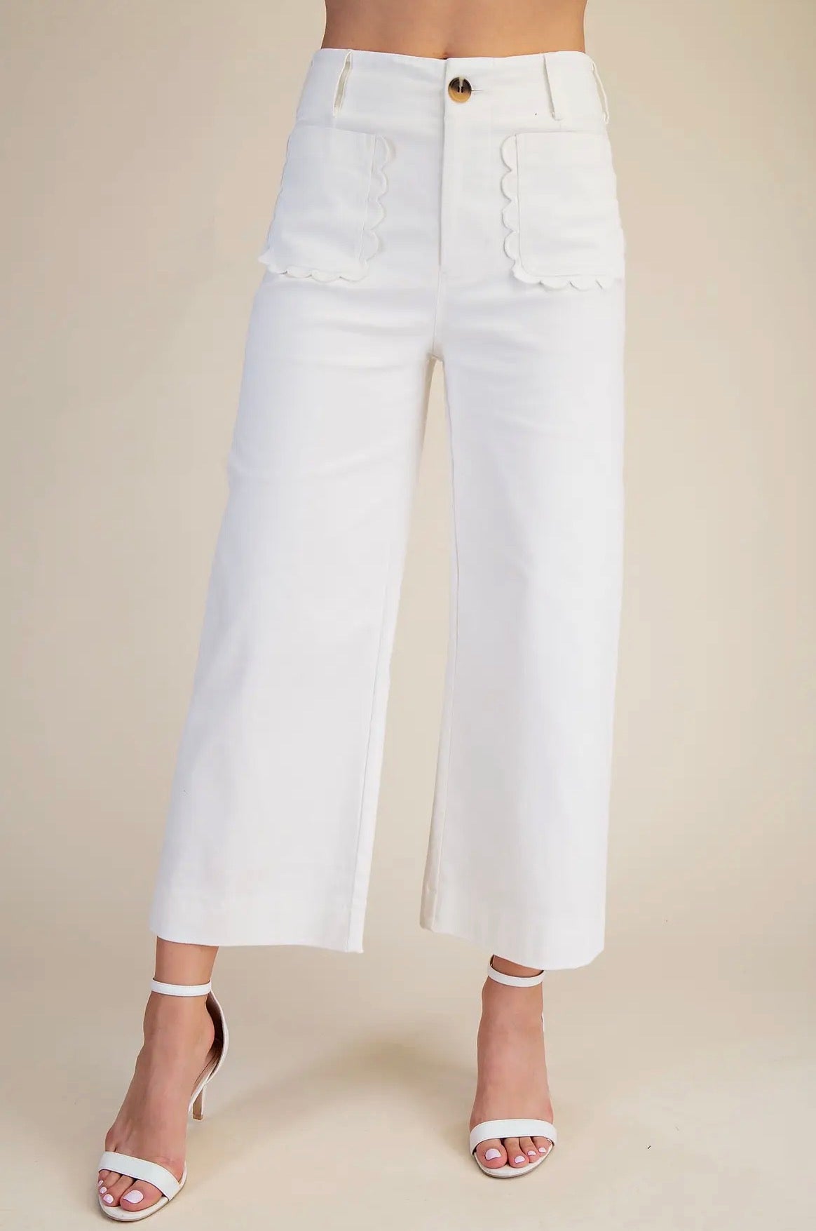 Colette Cropped Wide Leg Pants w Scallop Pockets