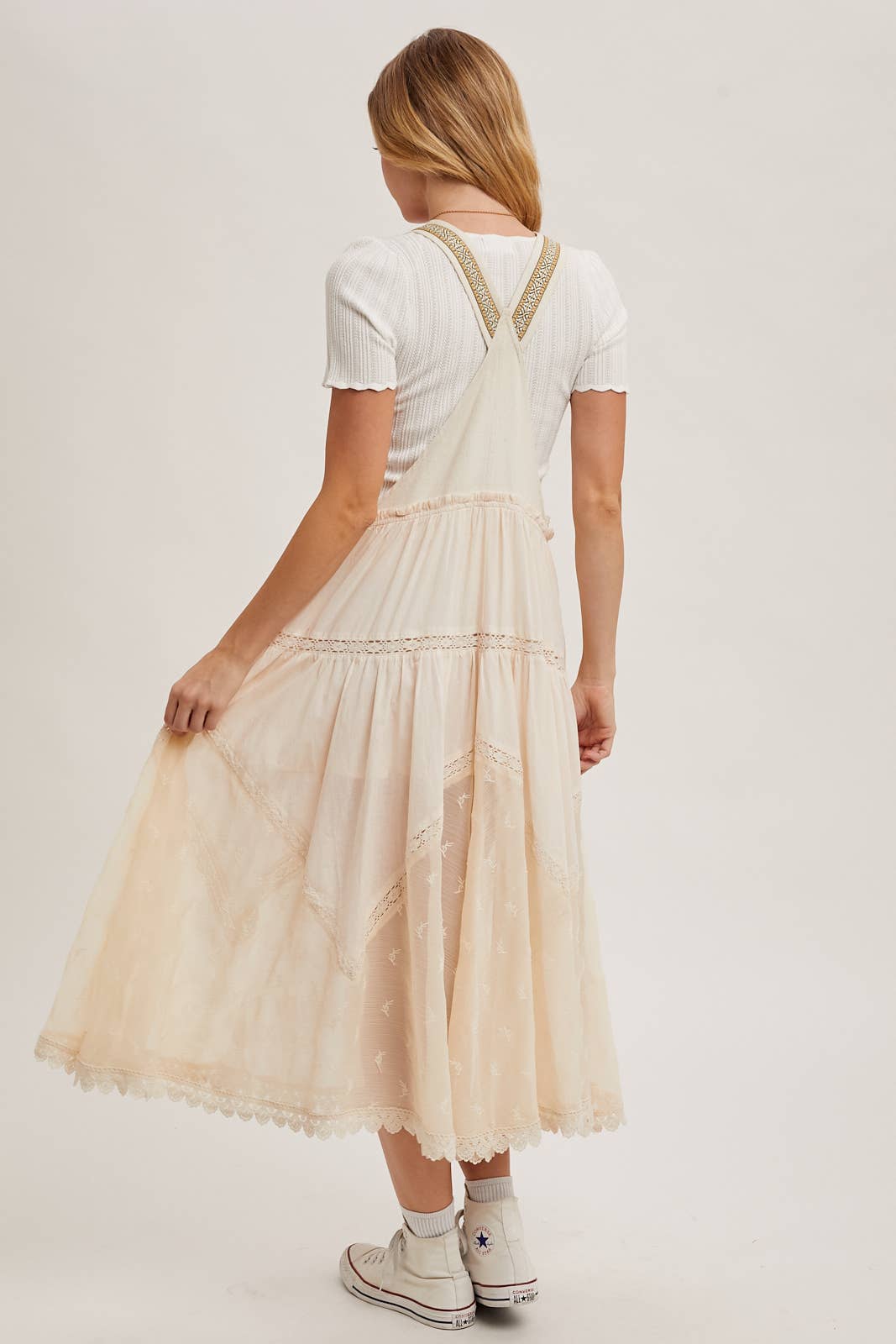 LACE EMBROIDERED TULLE BIB MAXI DRESS WITH LINING: ECRU